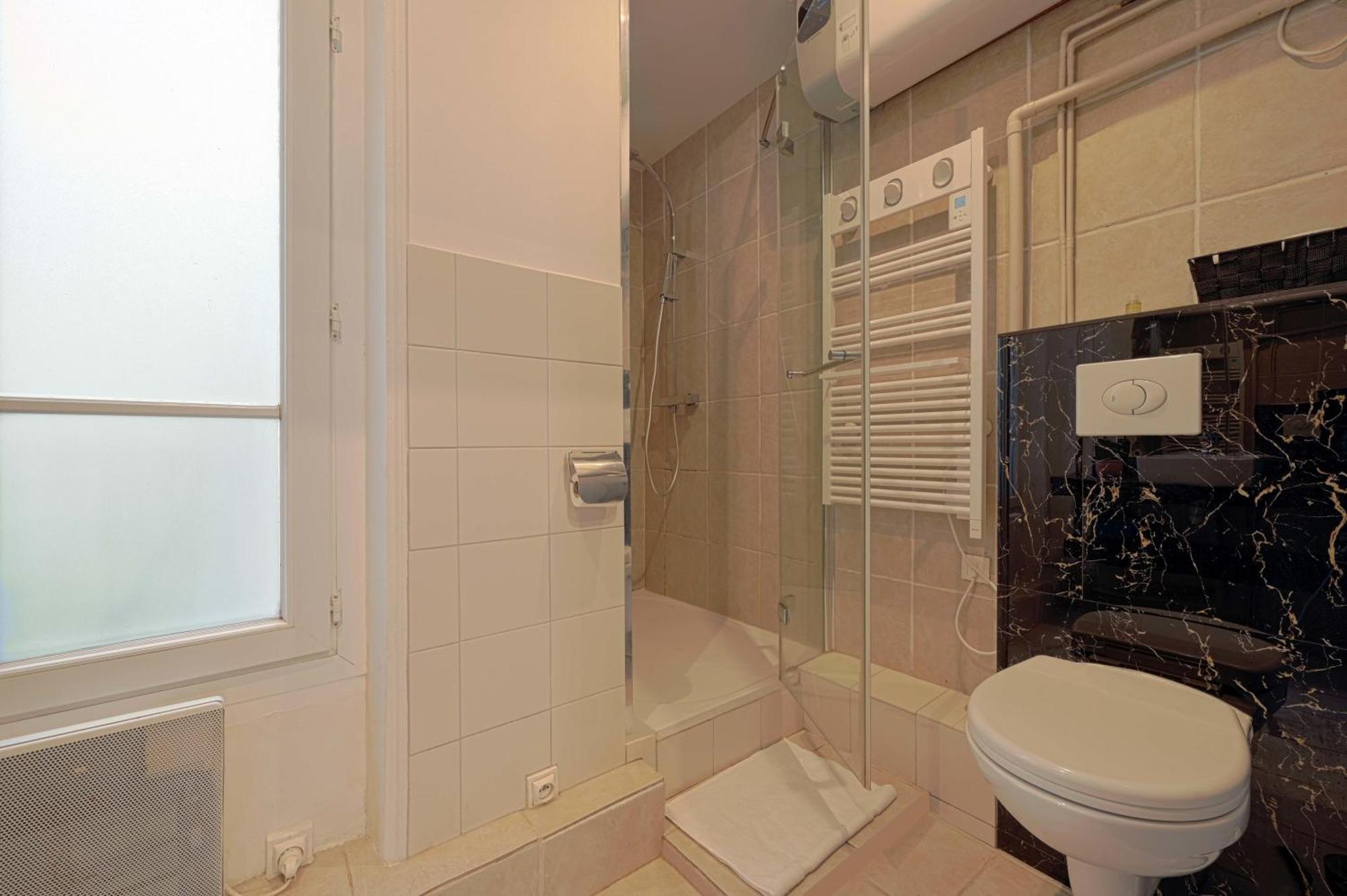 Large Modern Studio Close To The Eiffel Tower And Paris Highlights Διαμέρισμα Εξωτερικό φωτογραφία